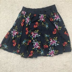 Express Pleated Skirt